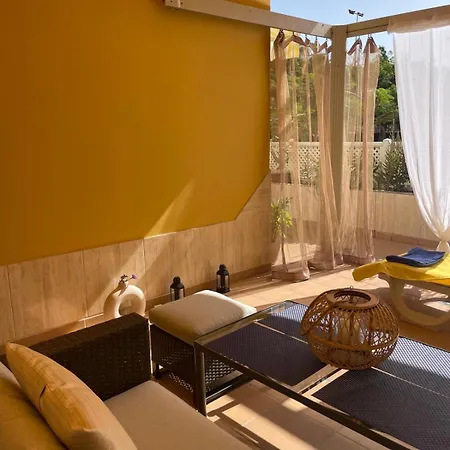 Orlando Grande Terassa Appartement